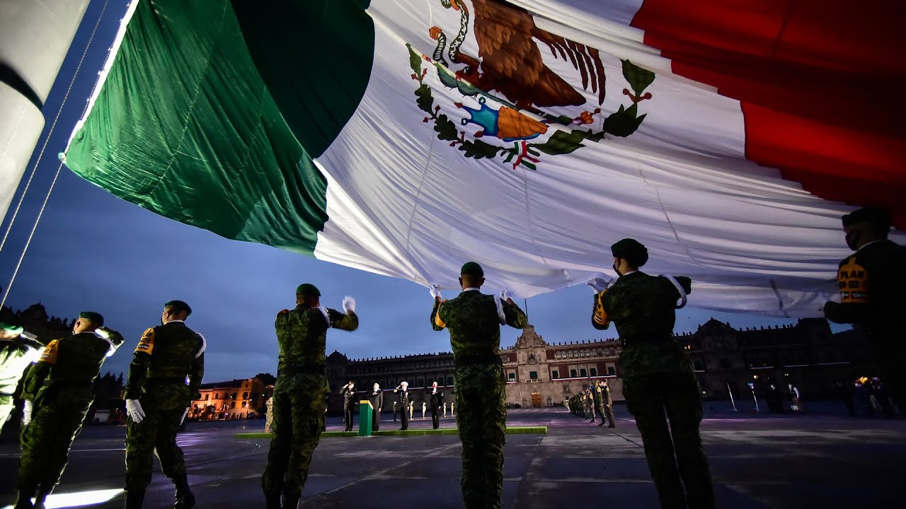 24 de febrero dia de la bandera en mexico