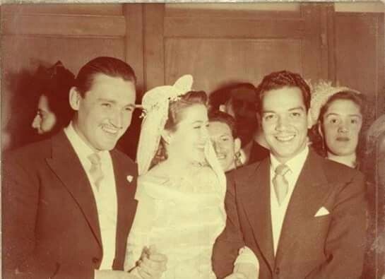 Silvia Pinal y Rafael Banquells en su boda.